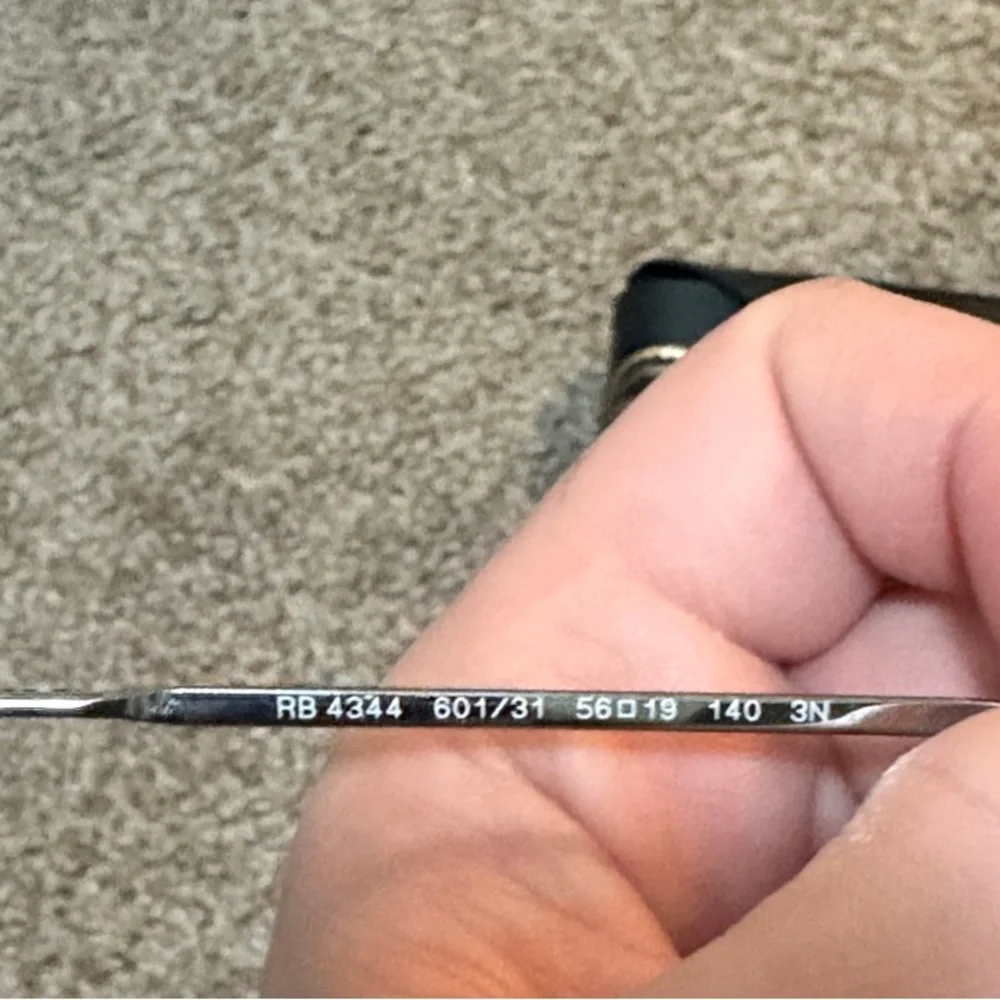 Ray-Ban RB4344 Unisex Sunglasses - Picture 4 of 5